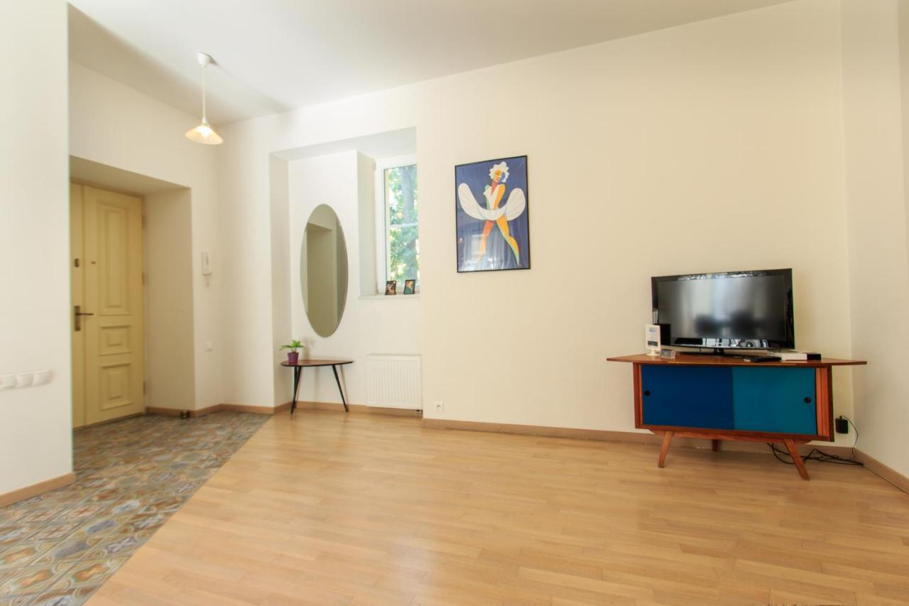 Rental Apartments Wilcza Warsaw Exterior photo